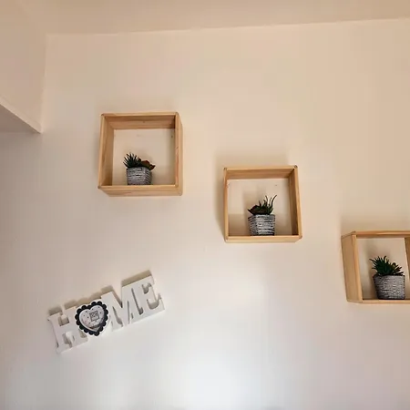 Holiday home Il Pepe Rosa Di Anna E Silvano Sarzana